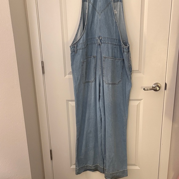 Universal Thread Light Blue Denim Jumpsuit - Picture 4 of 4